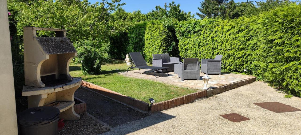 Maison De Village Avec Exterieur Oysonville Extérieur photo